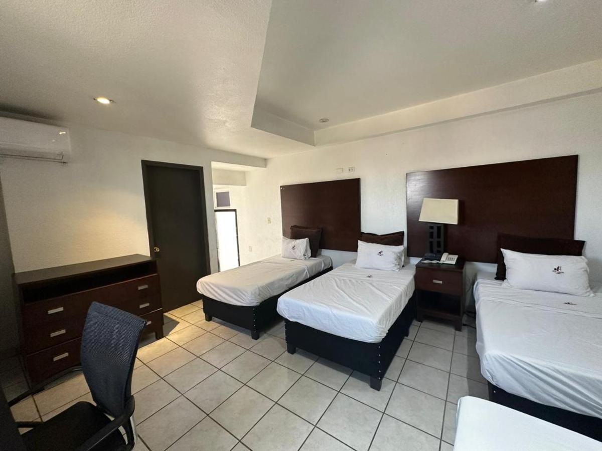 Hotel Don Quijote Mexicali Buitenkant foto