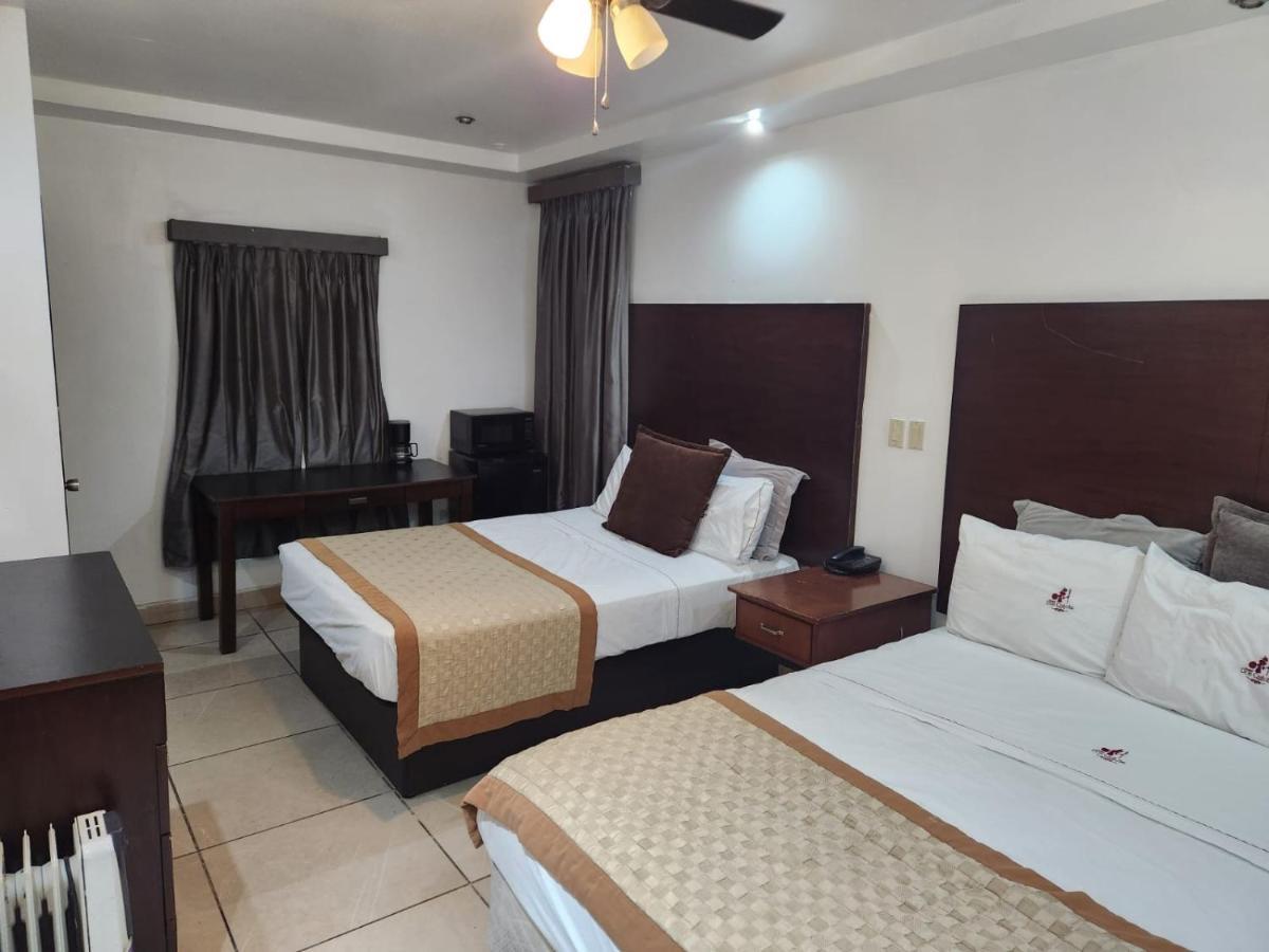 Hotel Don Quijote Mexicali Buitenkant foto